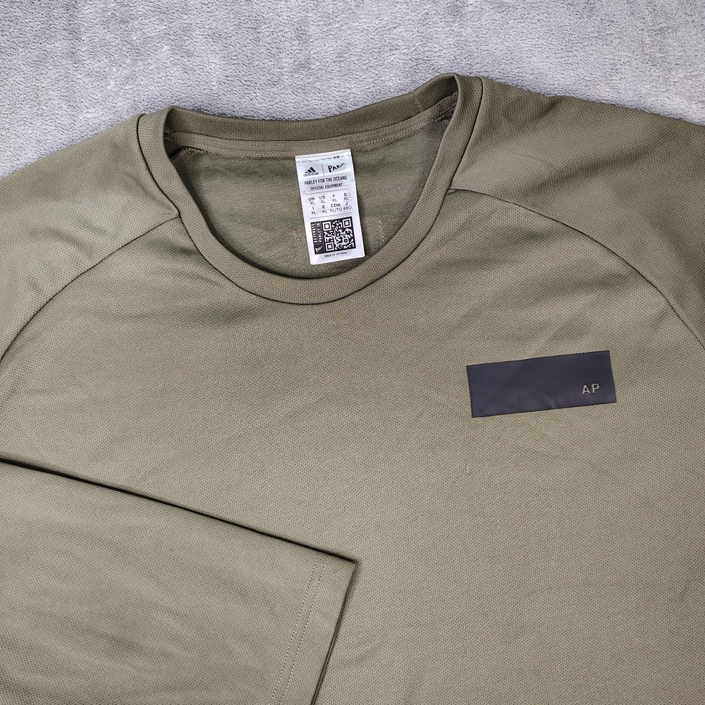 Adidas Parley Tee Shirt Mens XL Green Utility Long‎ Sleeve Heavy Athletic Boxy